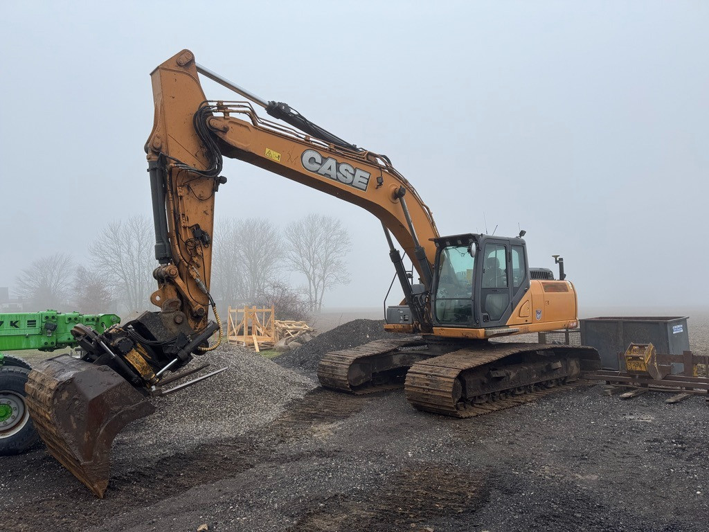 Case CX250 med aftagelig engcon