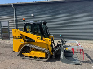 GEHL Skid-Steer 135