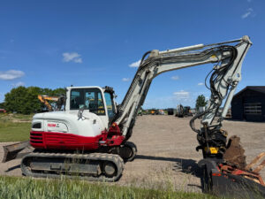 Takeuchi TB290 med engcon