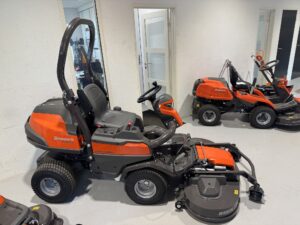 Fabriksny 𝗛𝘂𝘀𝗾𝘃𝗮𝗿𝗻𝗮 𝗣𝟱𝟮𝟰 𝗘𝗙𝗜 med R137X klippebord